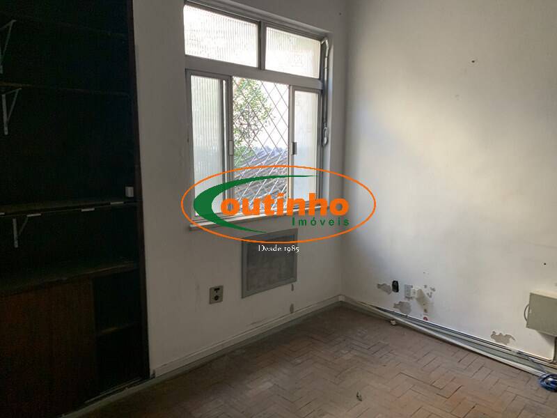 Casa à venda com 4 quartos, 176m² - Foto 17