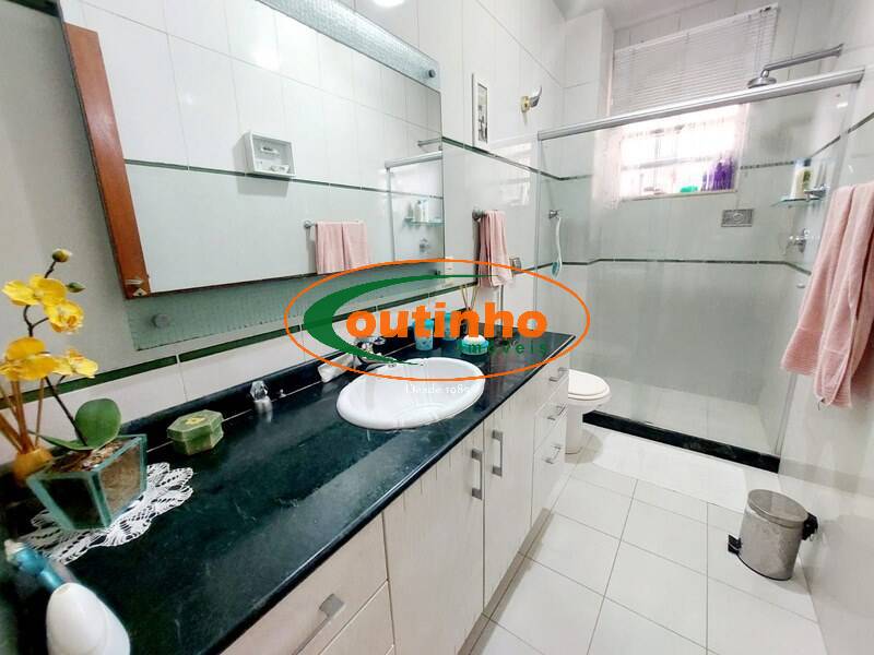 Apartamento à venda com 4 quartos, 180m² - Foto 47