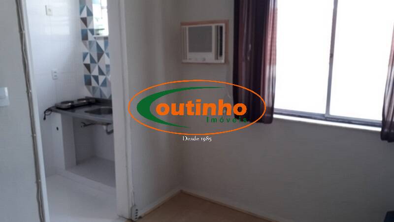 Apartamento à venda com 1 quarto, 24m² - Foto 8