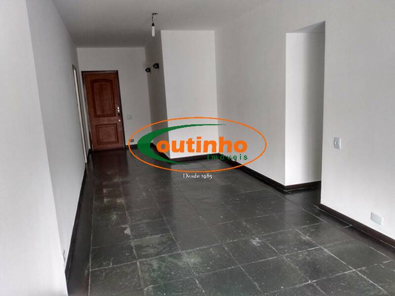 Apartamento à venda com 2 quartos, 74m² - Foto 5