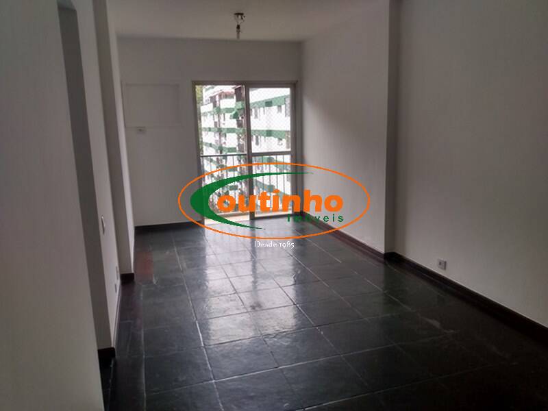 Apartamento à venda com 2 quartos, 74m² - Foto 4