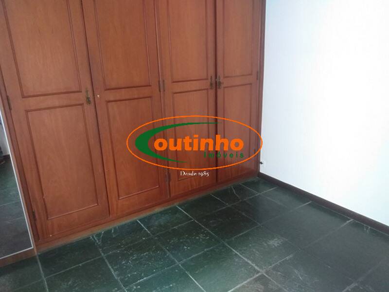 Apartamento à venda com 2 quartos, 74m² - Foto 15