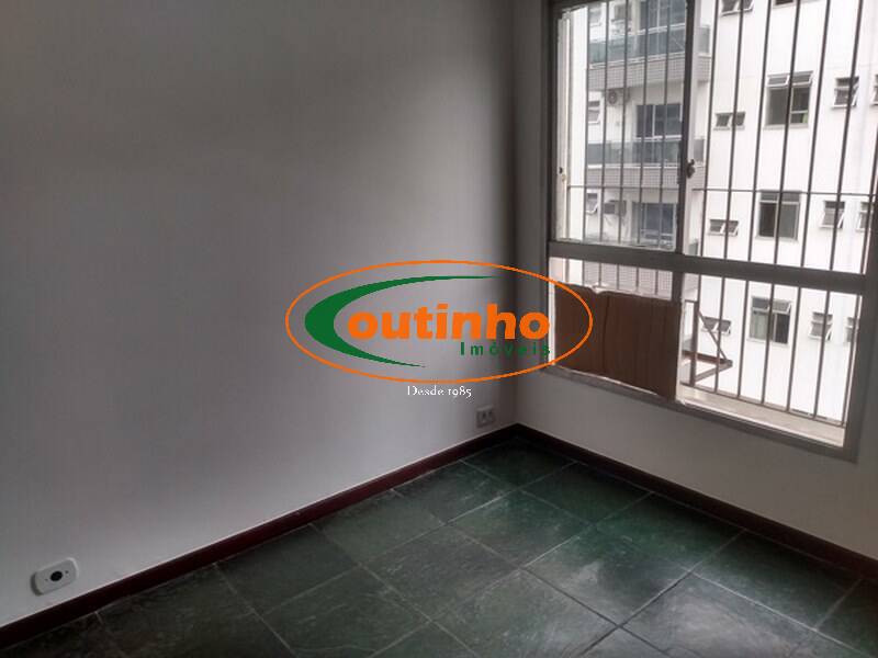 Apartamento à venda com 2 quartos, 74m² - Foto 16