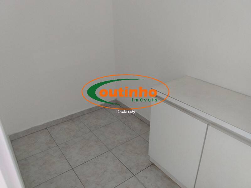 Apartamento à venda com 2 quartos, 74m² - Foto 22