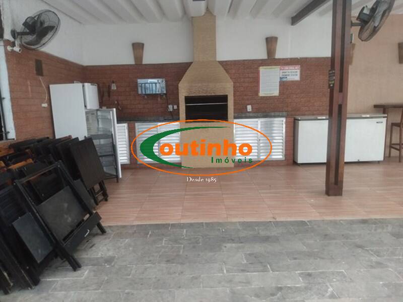 Apartamento à venda com 2 quartos, 74m² - Foto 33