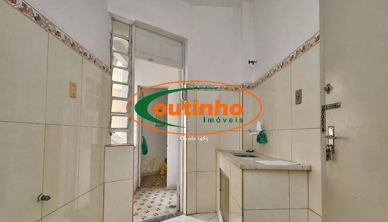 Apartamento à venda com 2 quartos, 80m² - Foto 5