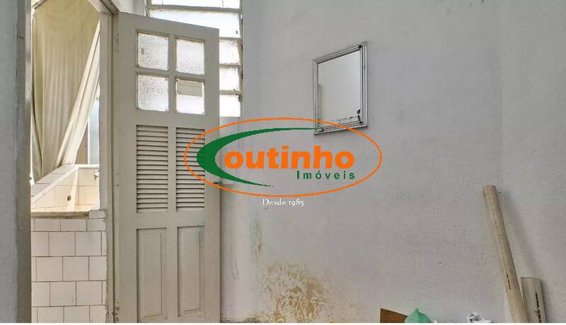 Apartamento à venda com 2 quartos, 80m² - Foto 28