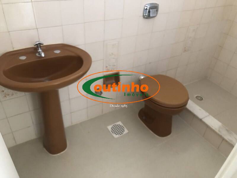 Apartamento à venda com 2 quartos, 65m² - Foto 17