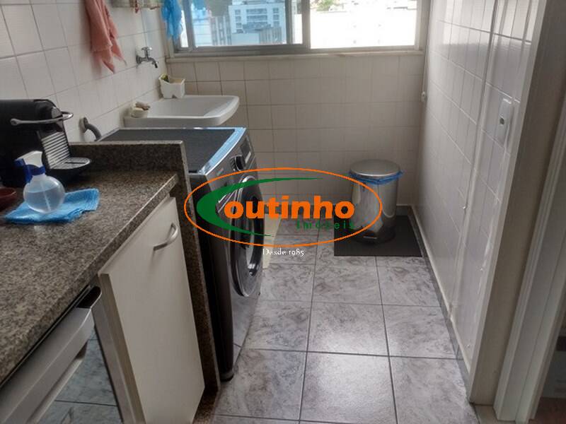 Apartamento à venda com 3 quartos, 140m² - Foto 24