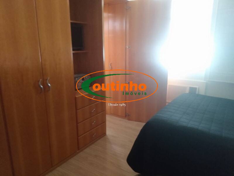 Apartamento à venda com 3 quartos, 140m² - Foto 14