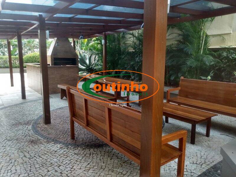 Apartamento à venda com 3 quartos, 140m² - Foto 36