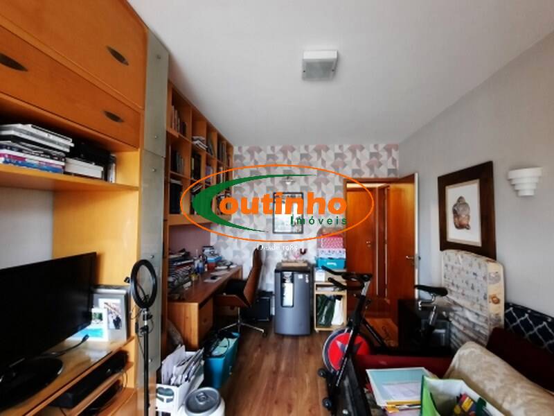 Apartamento à venda com 3 quartos, 143m² - Foto 16