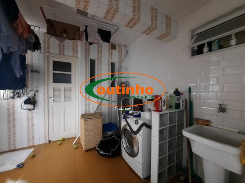 Apartamento à venda com 3 quartos, 143m² - Foto 31