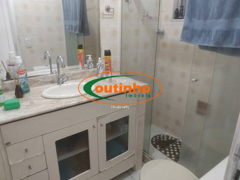 Apartamento à venda com 2 quartos, 76m² - Foto 10