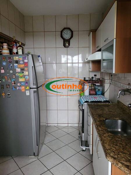 Apartamento à venda com 3 quartos, 108m² - Foto 10