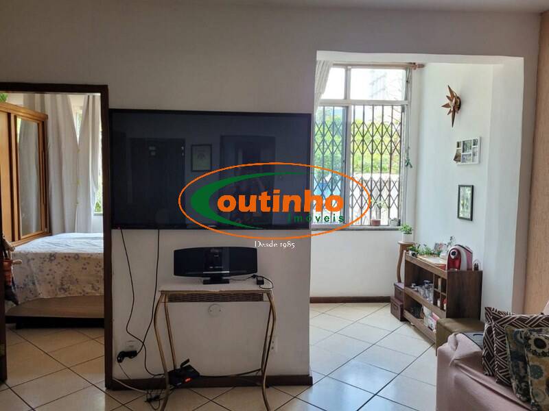 Apartamento à venda com 3 quartos, 108m² - Foto 19