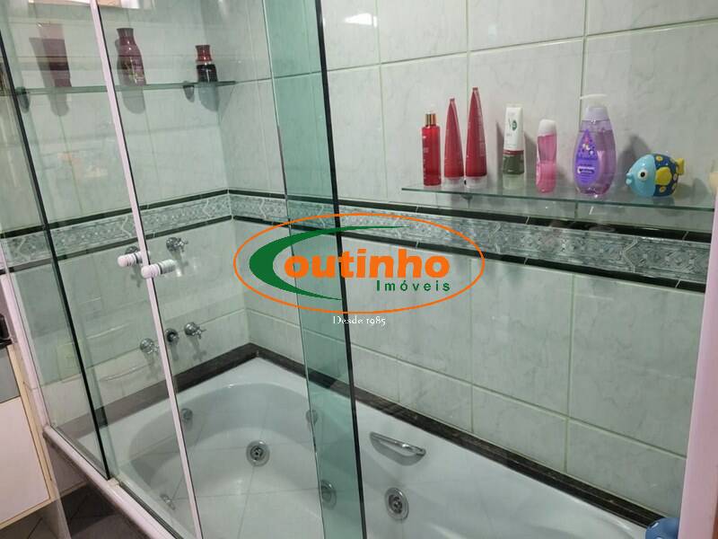 Apartamento à venda com 3 quartos, 108m² - Foto 29