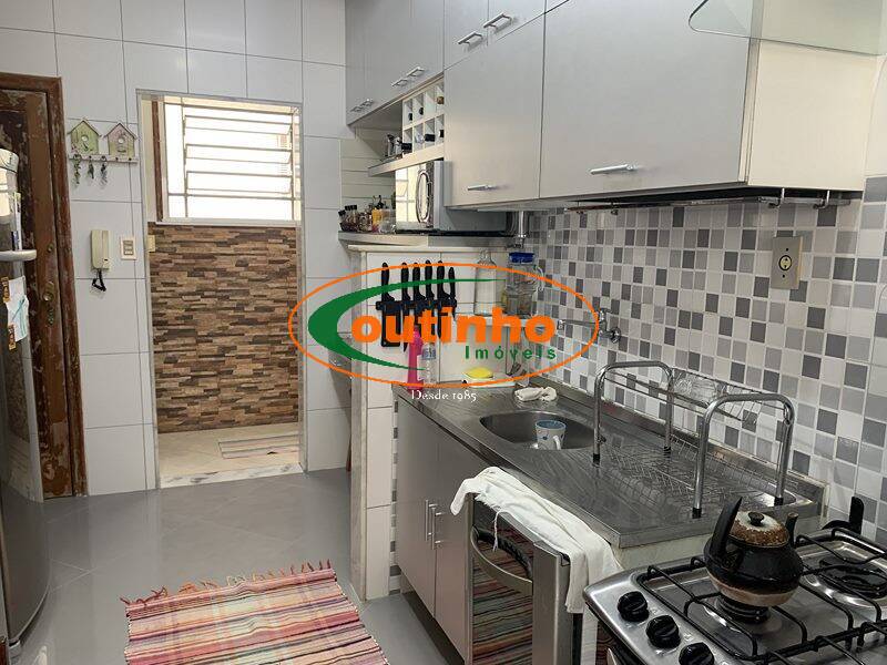 Apartamento à venda com 3 quartos, 101m² - Foto 22