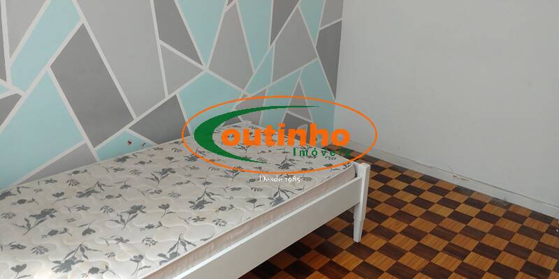 Apartamento à venda com 2 quartos, 64m² - Foto 19