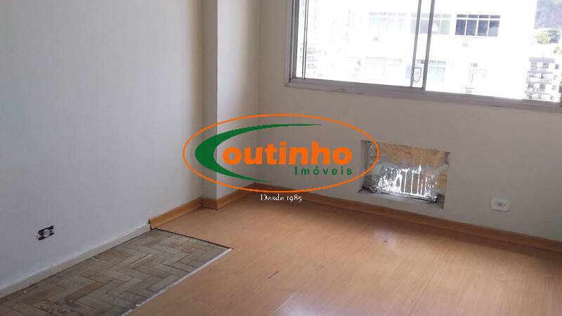 Apartamento à venda com 2 quartos, 86m² - Foto 7