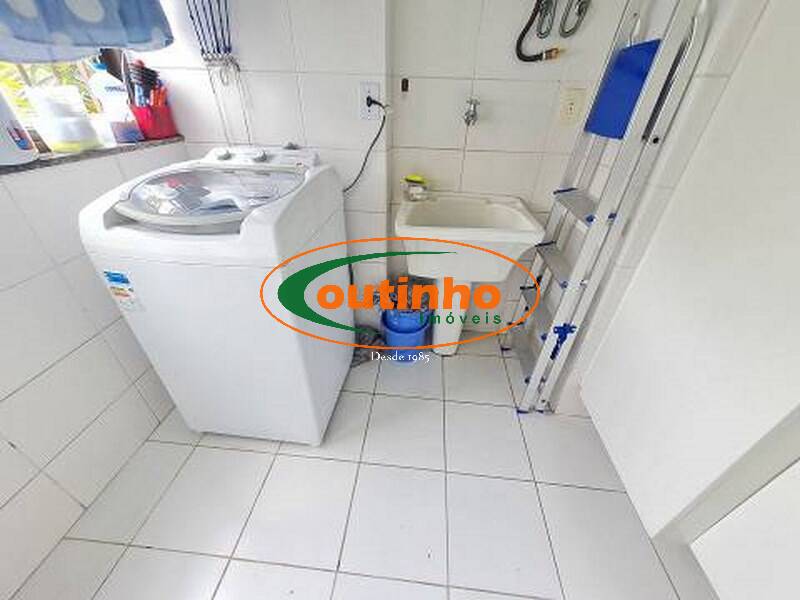 Apartamento à venda com 3 quartos, 145m² - Foto 27