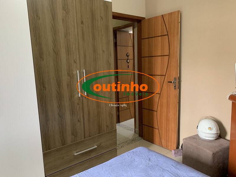 Apartamento à venda com 3 quartos, 80m² - Foto 11