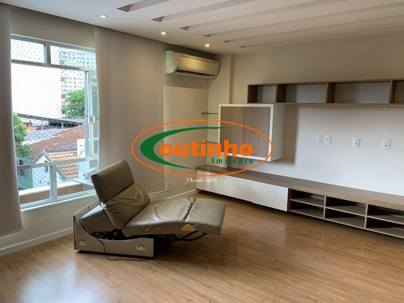 Apartamento à venda com 2 quartos, 77m² - Foto 1