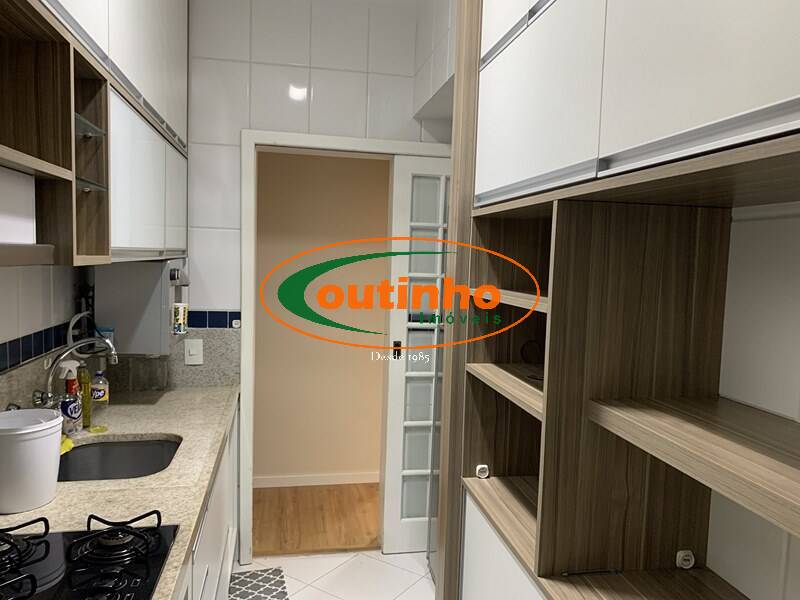 Apartamento à venda com 2 quartos, 77m² - Foto 21