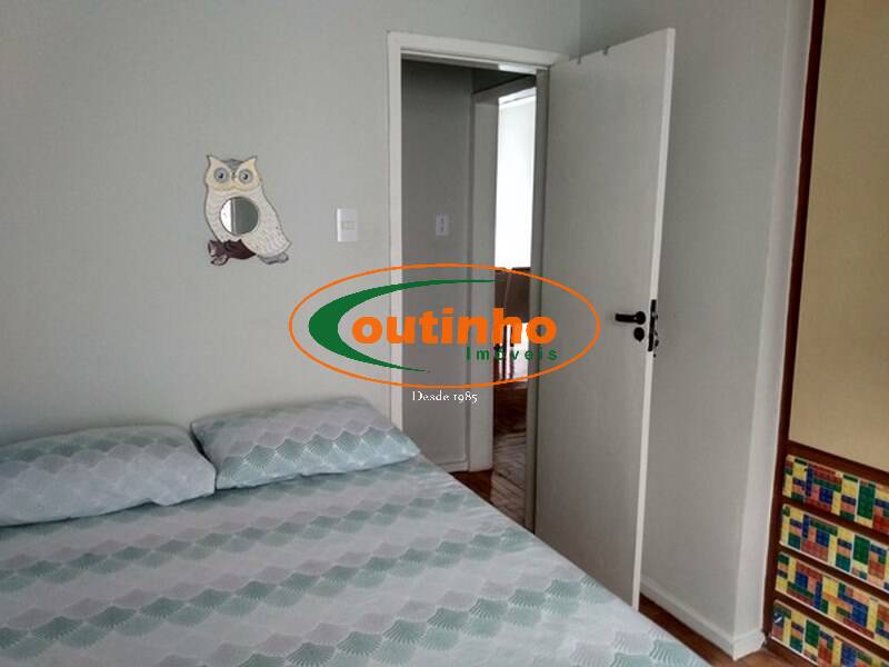 Apartamento à venda com 2 quartos, 76m² - Foto 11