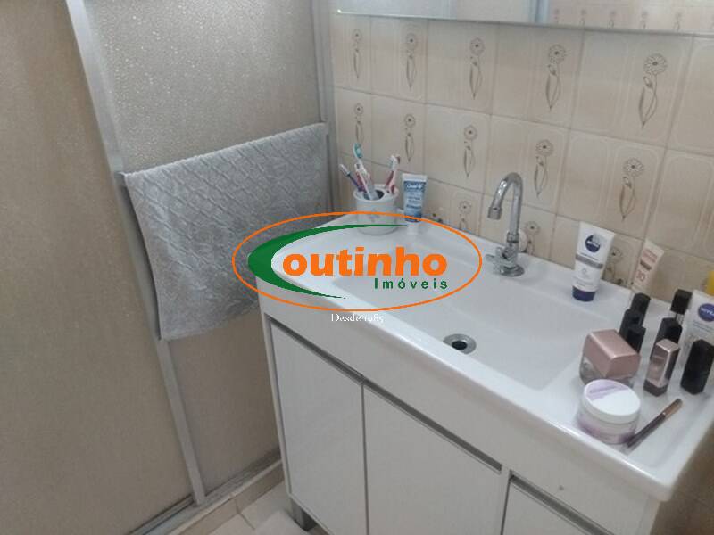 Apartamento à venda com 2 quartos, 76m² - Foto 12