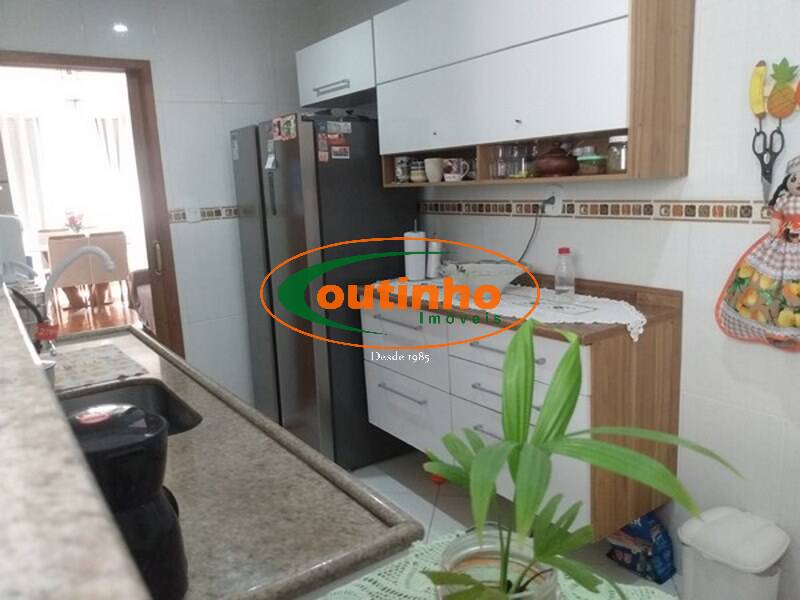 Apartamento à venda com 2 quartos, 76m² - Foto 24