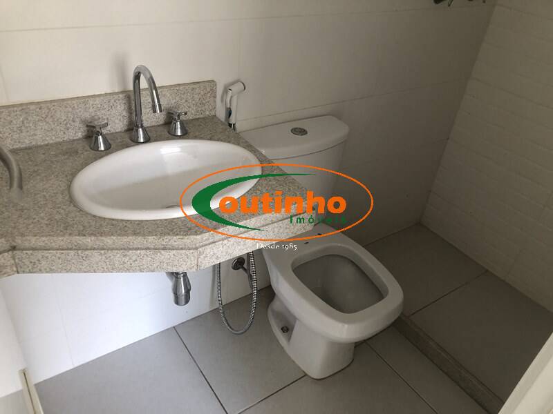 Apartamento à venda com 3 quartos, 117m² - Foto 19