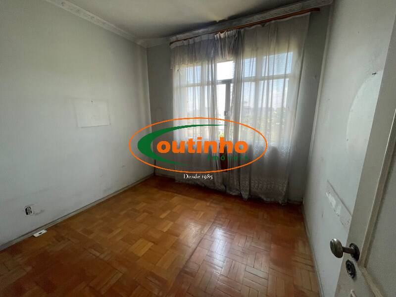 Apartamento à venda com 3 quartos, 80m² - Foto 7