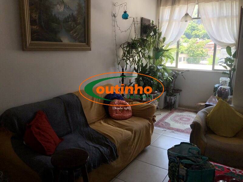 Apartamento à venda com 2 quartos, 68m² - Foto 3