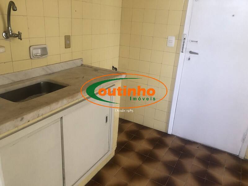 Apartamento à venda com 2 quartos, 83m² - Foto 5