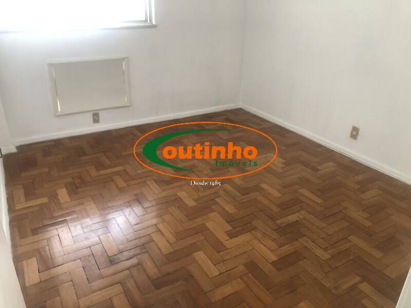 Apartamento à venda com 2 quartos, 83m² - Foto 3