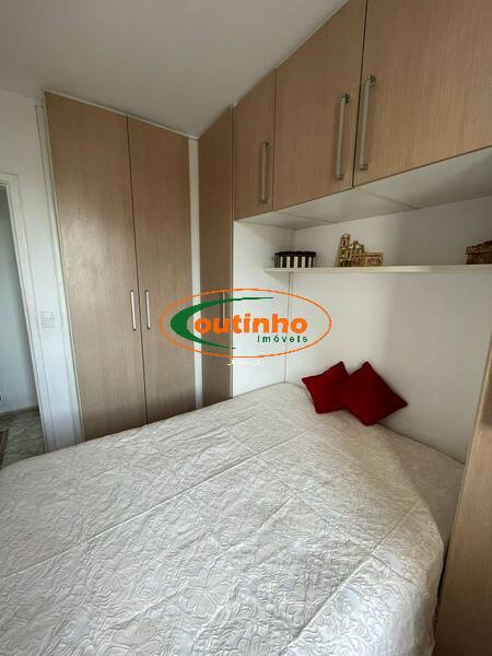 Apartamento à venda com 2 quartos, 50m² - Foto 15