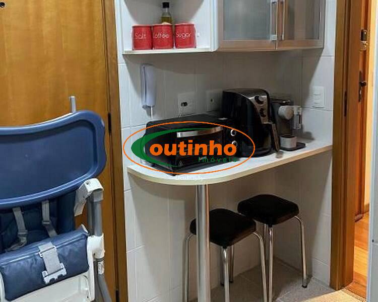 Apartamento à venda com 2 quartos, 85m² - Foto 13