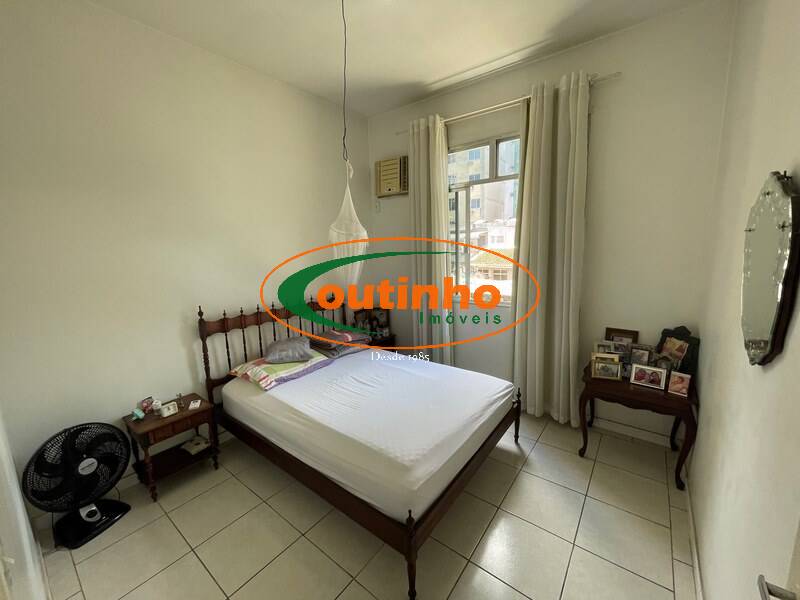 Apartamento à venda com 2 quartos, 71m² - Foto 30