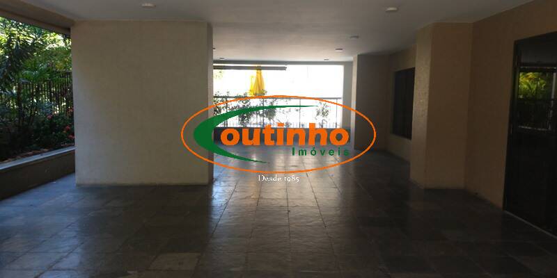 Apartamento à venda com 3 quartos, 144m² - Foto 4