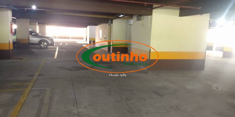 Apartamento à venda com 3 quartos, 144m² - Foto 12