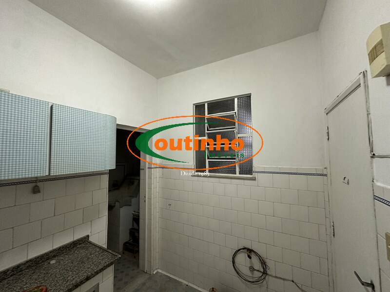 Apartamento à venda com 2 quartos, 75m² - Foto 15