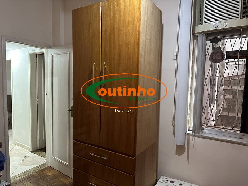 Apartamento à venda com 3 quartos, 123m² - Foto 19