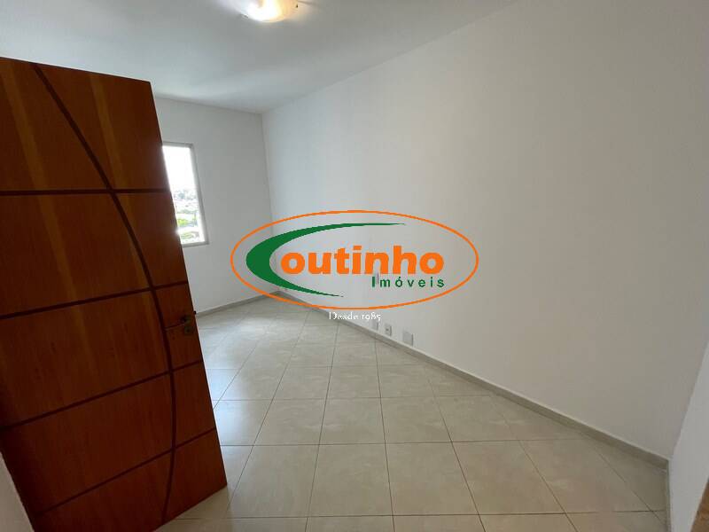 Apartamento à venda com 2 quartos, 64m² - Foto 15