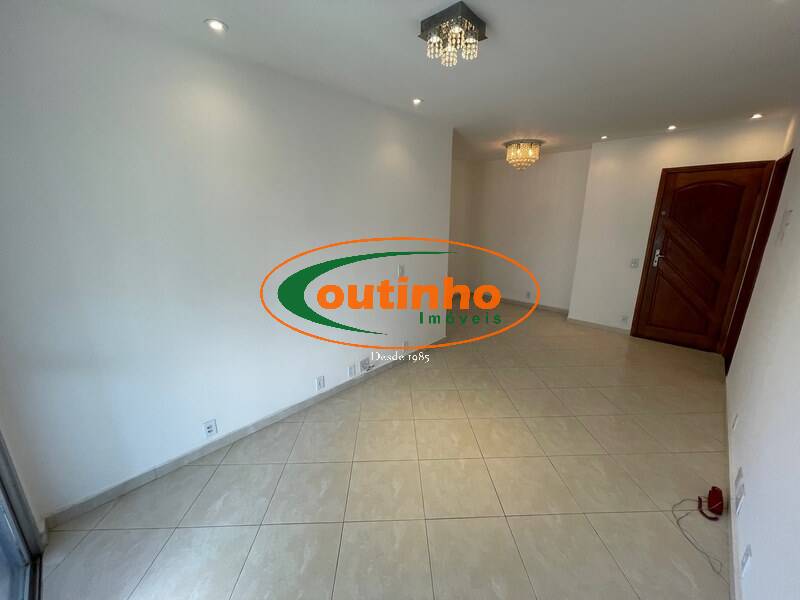 Apartamento à venda com 2 quartos, 64m² - Foto 5