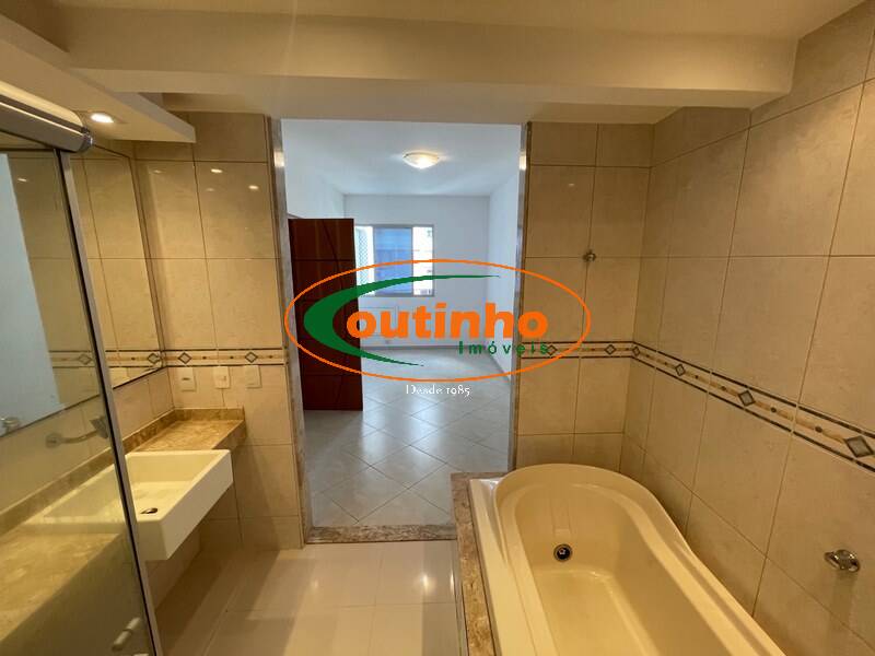 Apartamento à venda com 2 quartos, 64m² - Foto 19