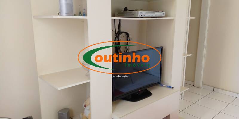 Apartamento à venda com 2 quartos, 72m² - Foto 6