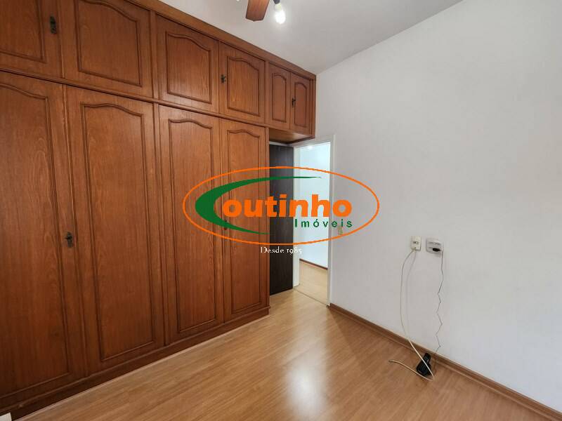 Apartamento à venda com 3 quartos, 85m² - Foto 15