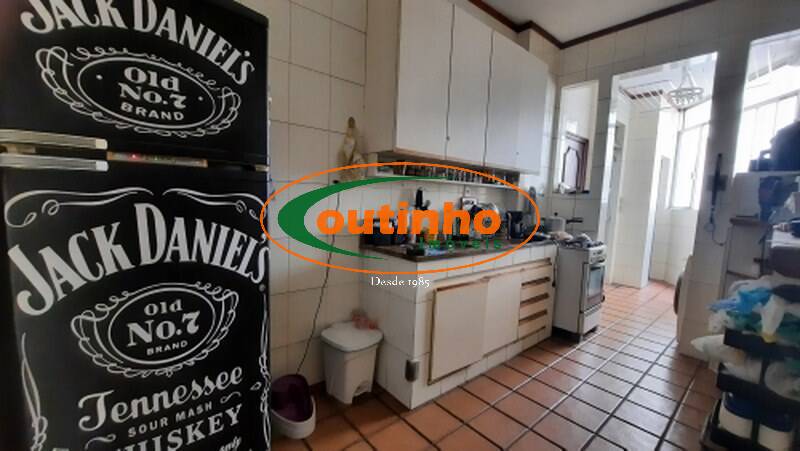 Apartamento à venda com 3 quartos, 110m² - Foto 25