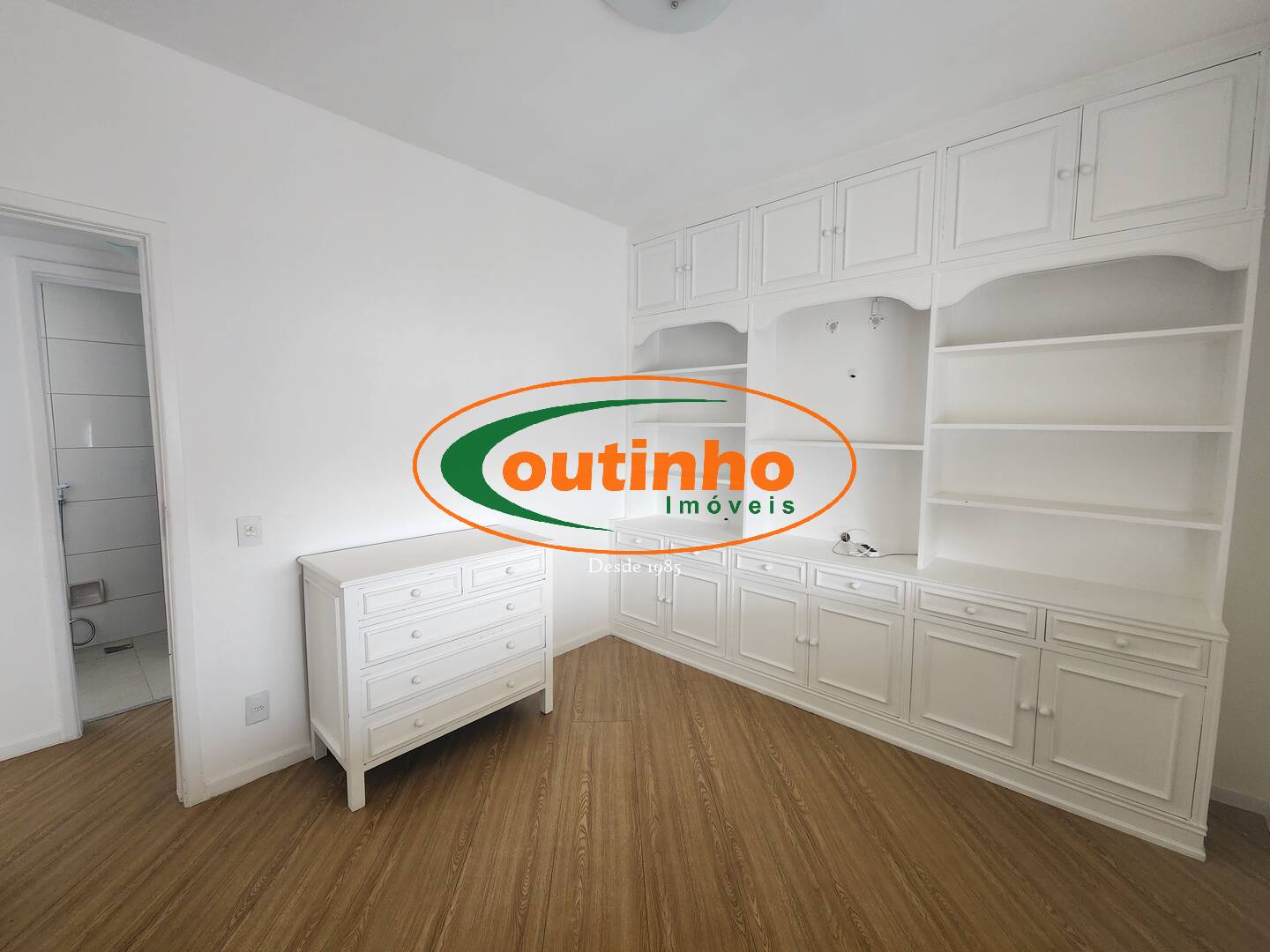 Apartamento à venda com 3 quartos, 123m² - Foto 14